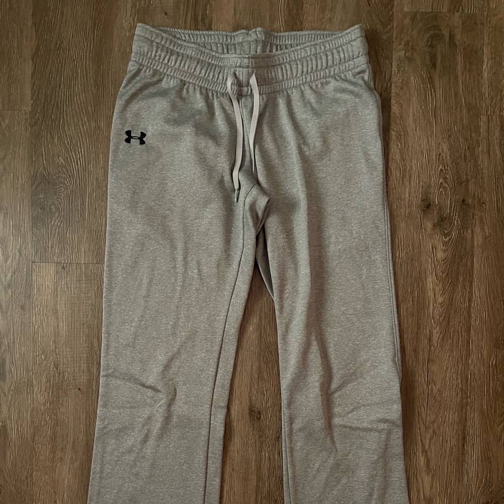 Women’s UA sweatpants